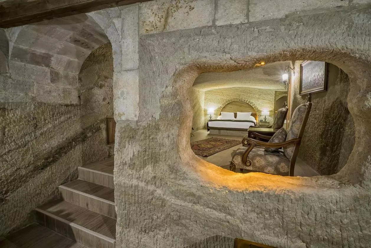 BESTWESTERN_SAHABVIZPARVAZ (2).jpg